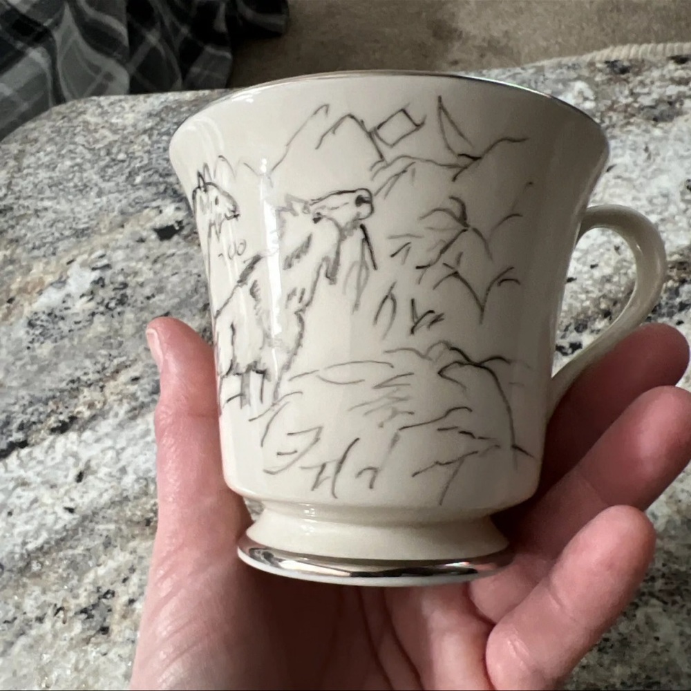 Hand painted Moose Family coffee cup - Picture 1 of 5
